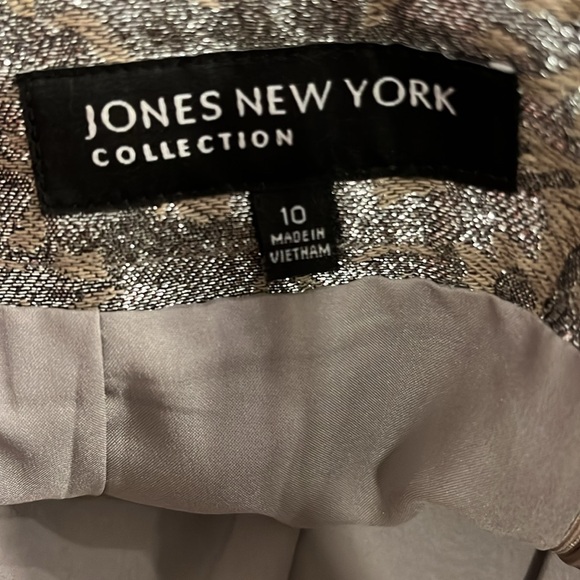 JONES NEW YORK COLLECTION•SIZE 10•GOLD & SILVER•MINI SKIRT - Picture 4 of 6